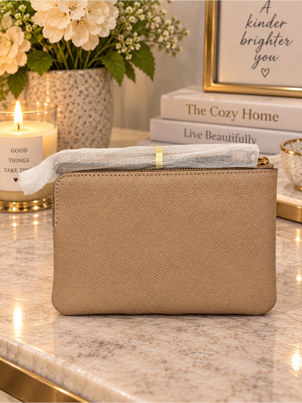 Coach Corner Zip Wristlet Crossgrain Leather Taupe NWT - Picture 3 of 6